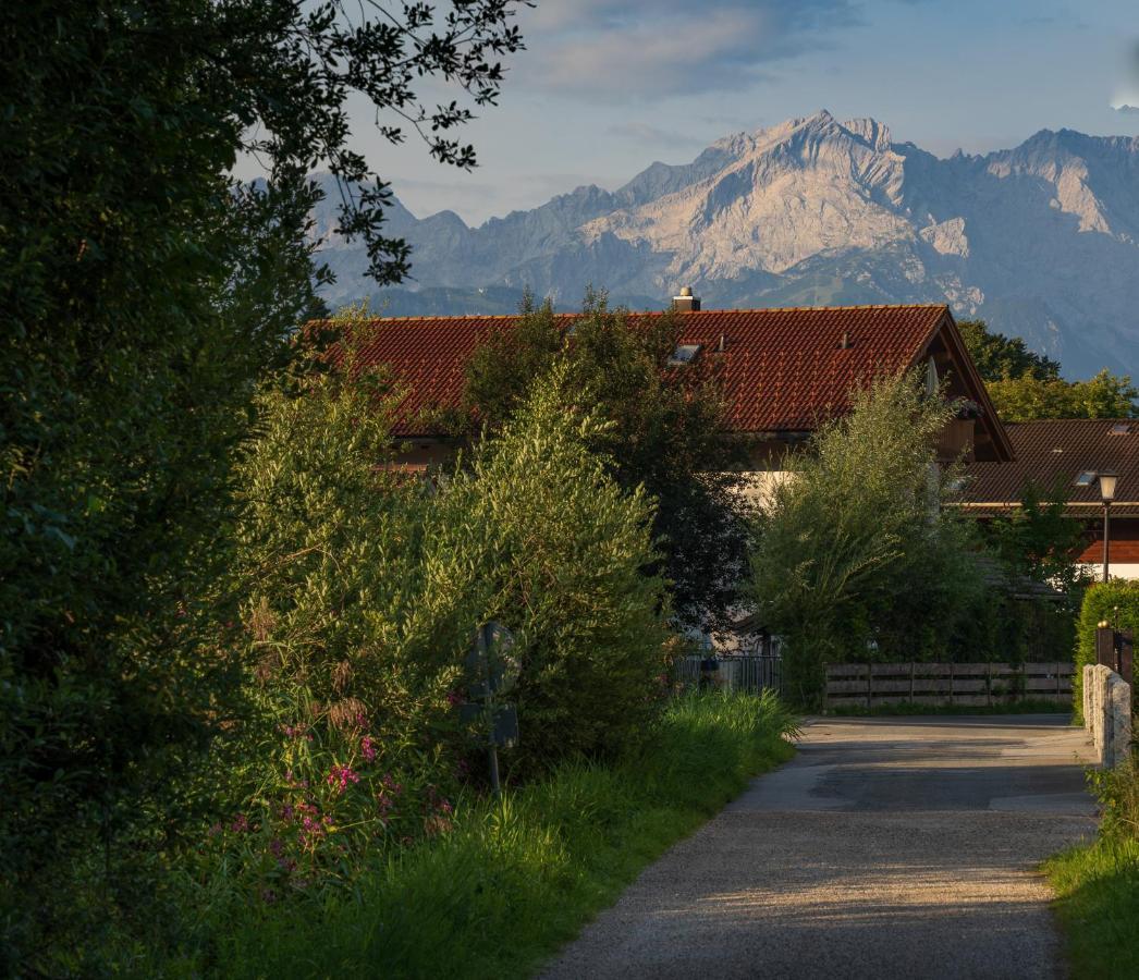 Das Bergquartier - Ferienwohnung Zugspitze Oberau  Kültér fotó